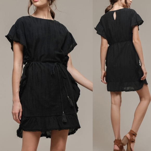 Moon River Dresses & Skirts - NWT Moon River Anthropologie Frill Poncho Dress